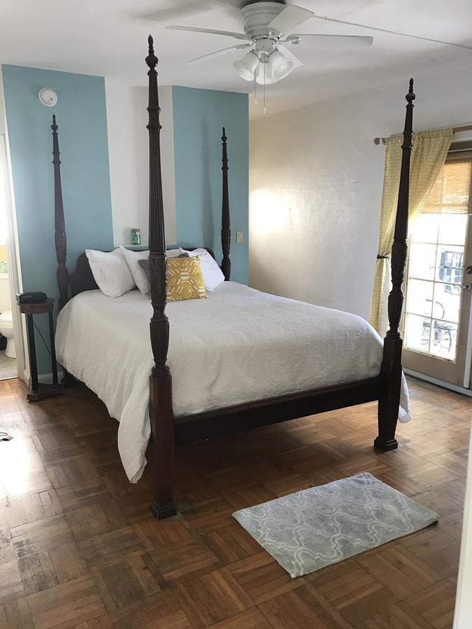 Courtyard Villa Hotel 로더데일-바이더시 외부 사진